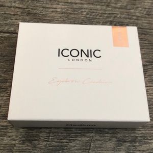 Iconic London Brow Cushion